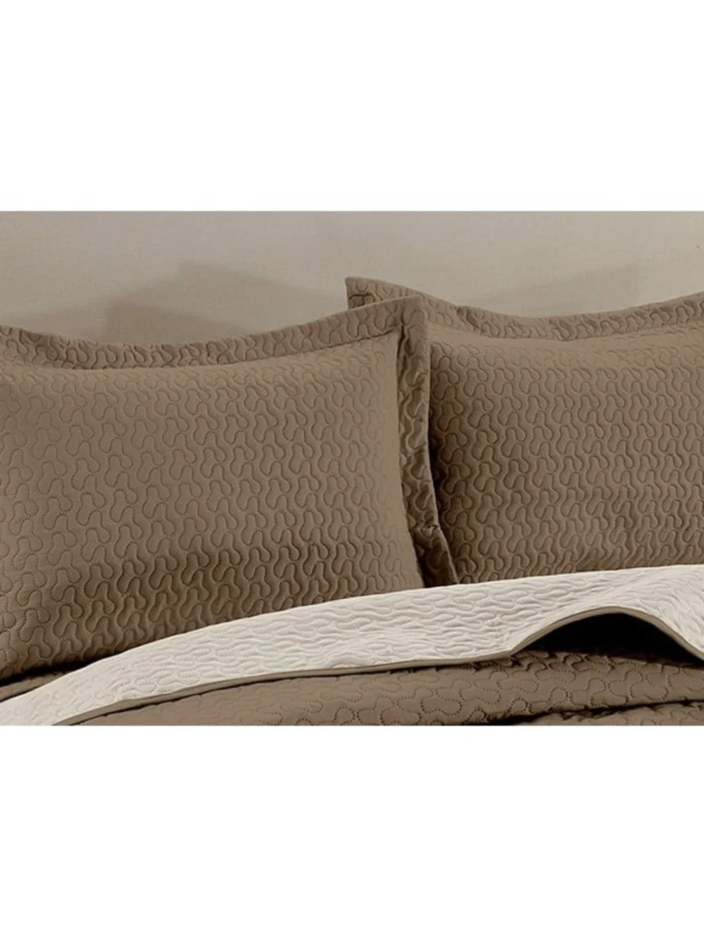 Reversible Quilted oversized king 3 piece Brown and Cream Bedspread Set